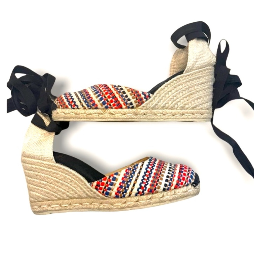 Castaner Wedges Size 9 w box